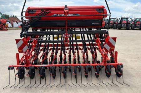 Kuhn, SITERA 3030 20E