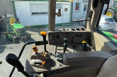 John Deere, 6155M