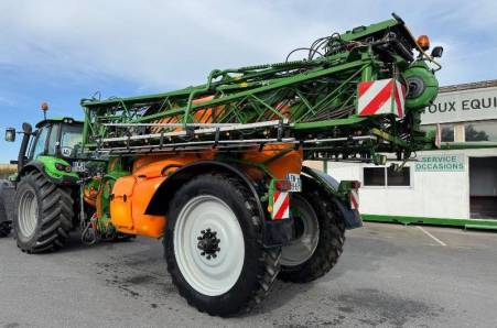 Amazone, UX5200
