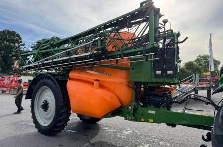 Amazone, UX5200