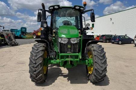 John Deere, 6120M