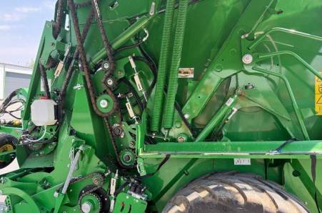 John Deere, V461R