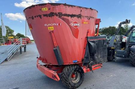 Kuhn, 1070