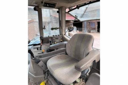 John Deere, 6230