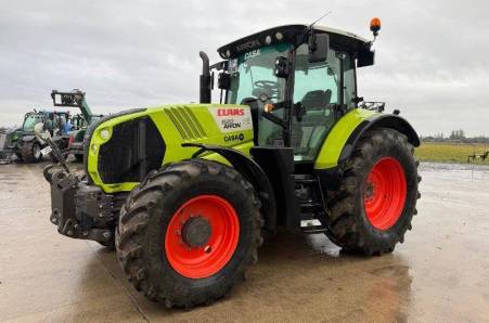 Claas Arion 620 
