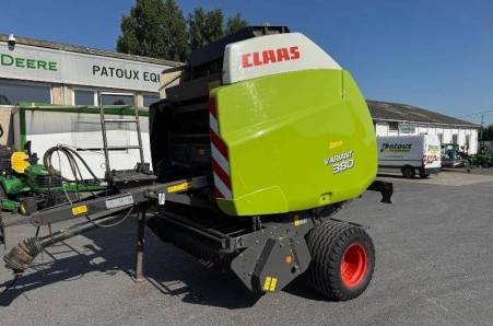 Claas Variant 380 