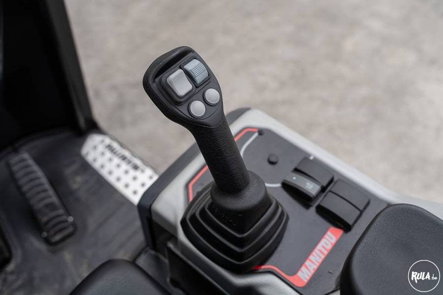Manitou MLA 3-25 H-C 