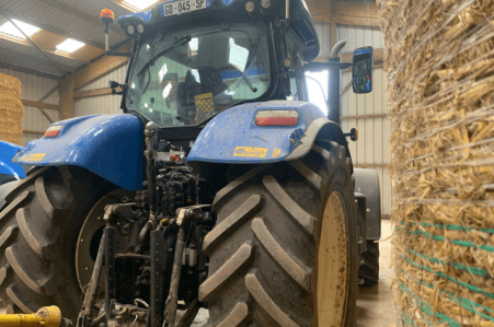 New Holland, T7.215S