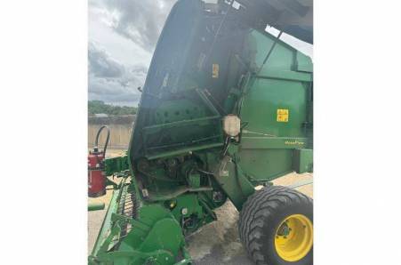 John Deere, 864