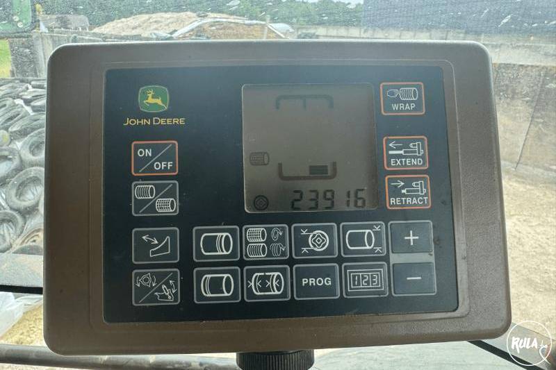 John Deere, 864