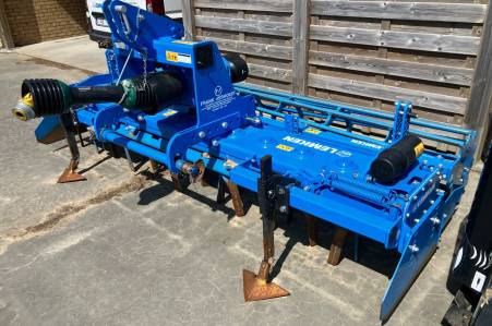 Lemken Zirkon 12/300 