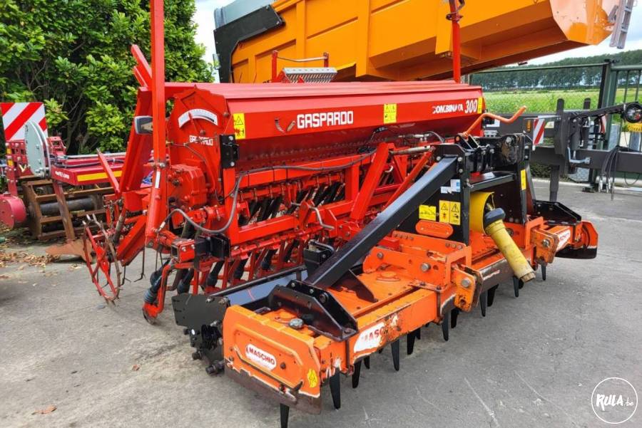 Maschio rotoreg met Gaspardo opbouwzaaimachine Maschio rotoreg met Gaspardo opbouwzaaimachine
