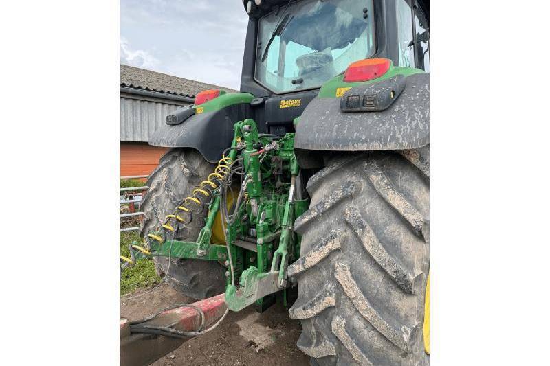 John Deere, 6195M