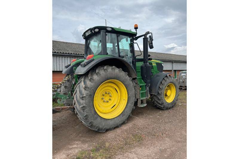 John Deere, 6195M