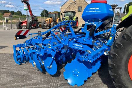 Lemken Rubin 10 MR/300 + MultiHub 200 