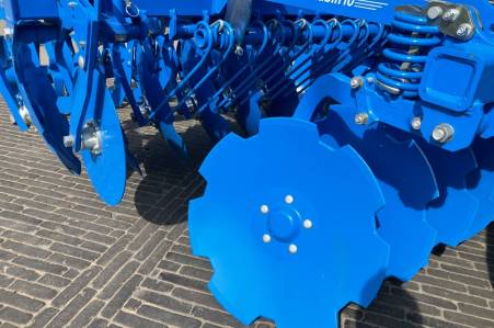 Lemken Rubin 10 MR/300 + MultiHub 200 