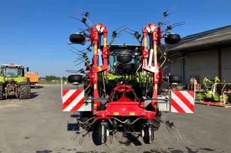 Massey Ferguson TD 868 