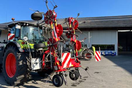 Massey Ferguson TD 868 