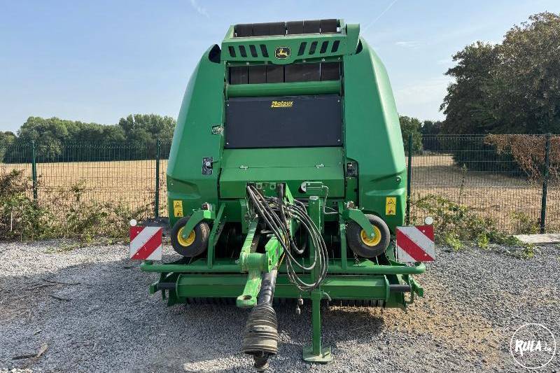 John Deere, V461M