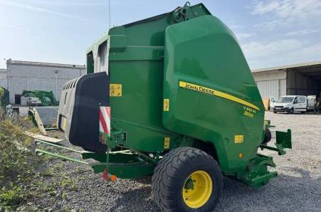 John Deere, V461M