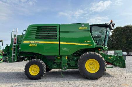 John Deere, W540
