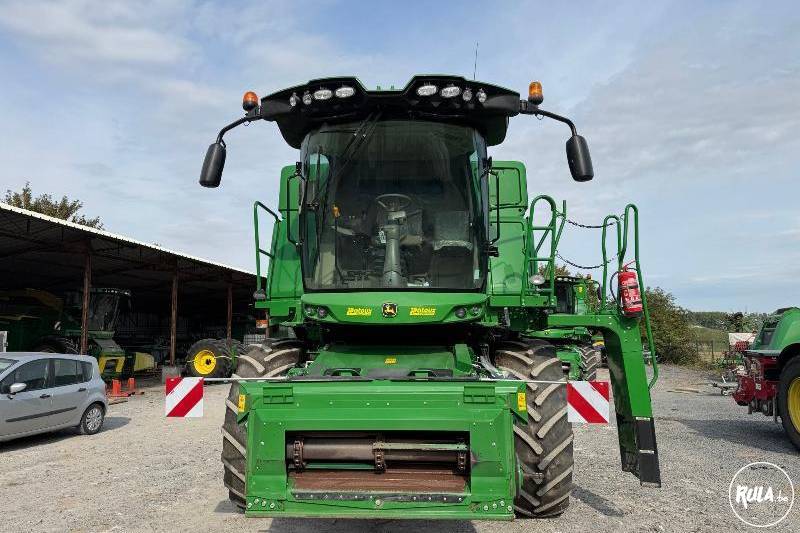 John Deere, W540