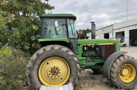 John Deere, 4055