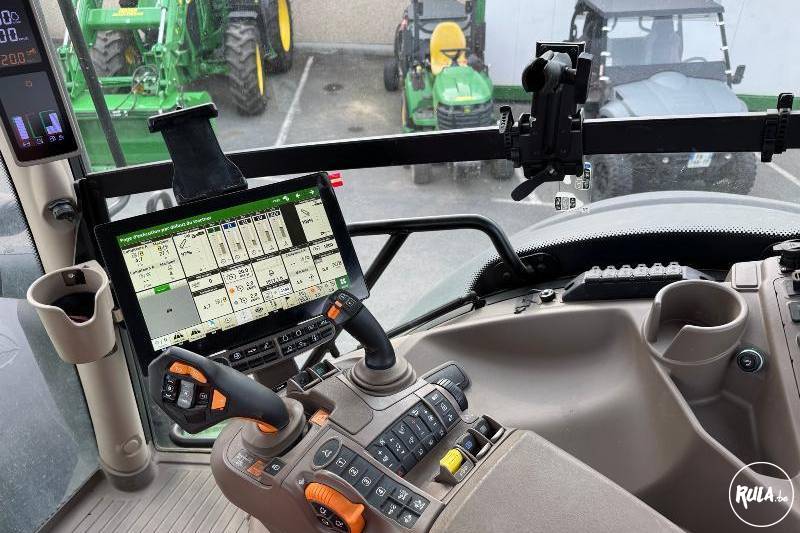John Deere, 6R215