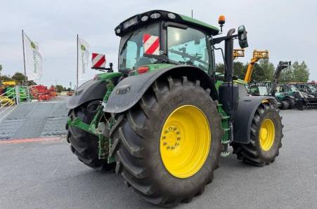 John Deere, 6R215