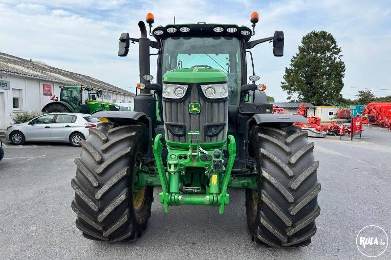 John Deere, 6R215