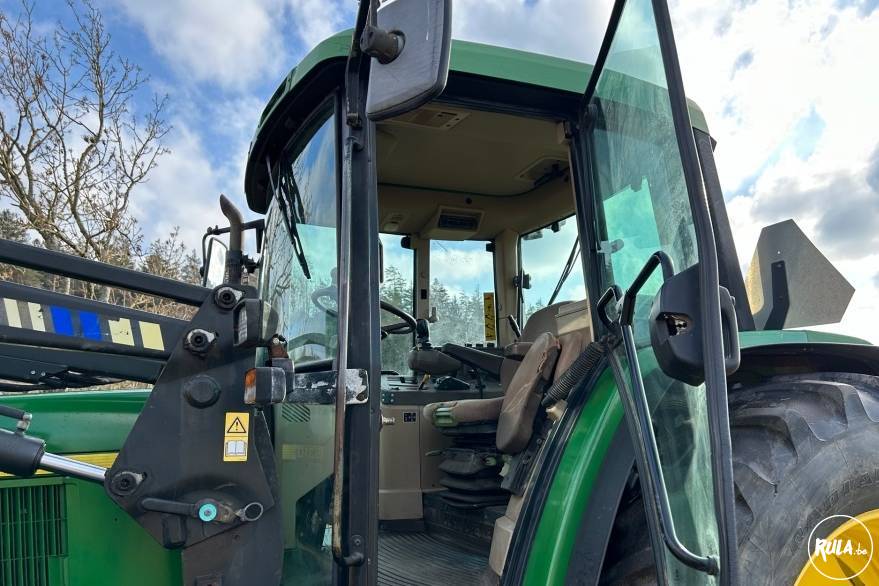 John Deere 6310 