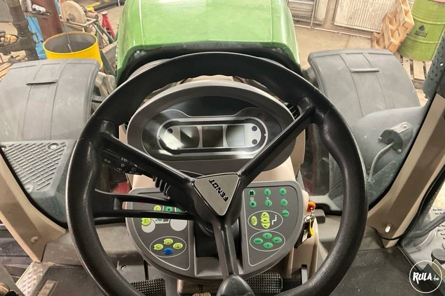 Fendt 828 Vario 