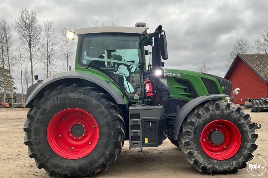 Fendt 828 Vario 