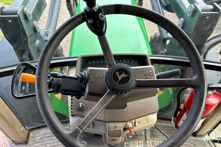 John Deere 6310 