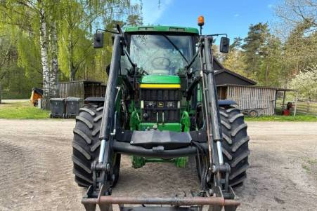 John Deere 6310 