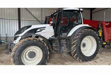 Valtra, T175