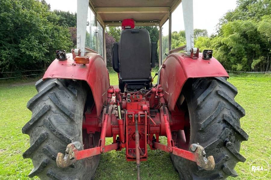 International INTER 1246 