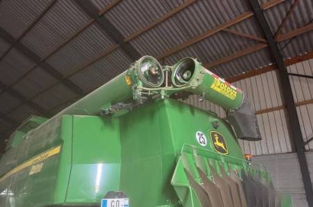 John Deere, T660