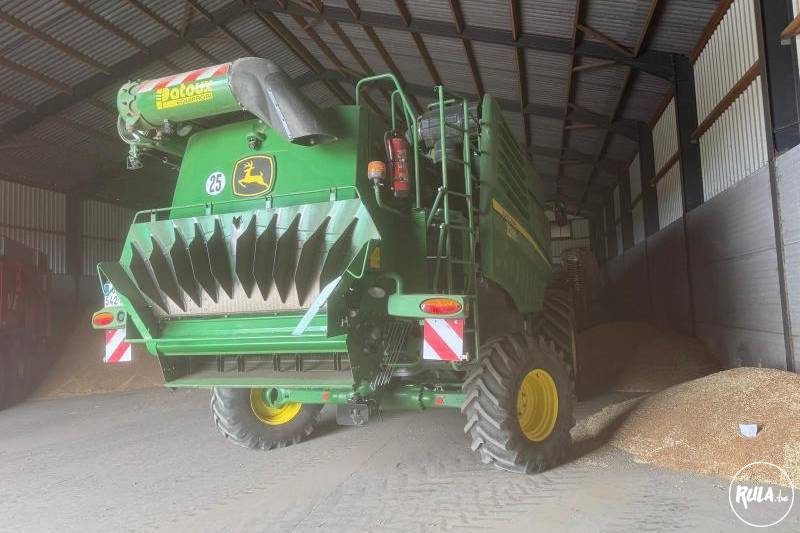 John Deere, T660