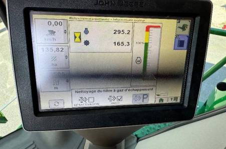 John Deere, T550