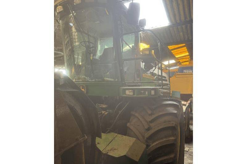 John Deere, 7400 4RM