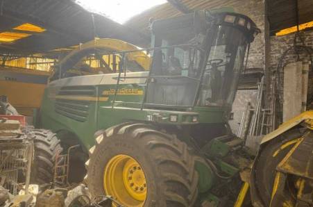 John Deere, 7400 4RM