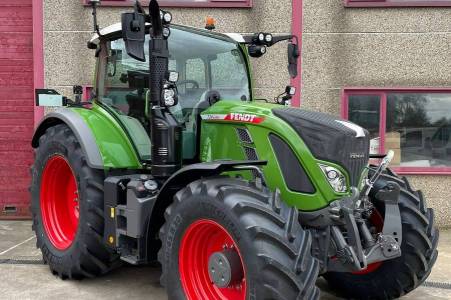 Fendt 724 VARIO GEN 6 PROFI + 