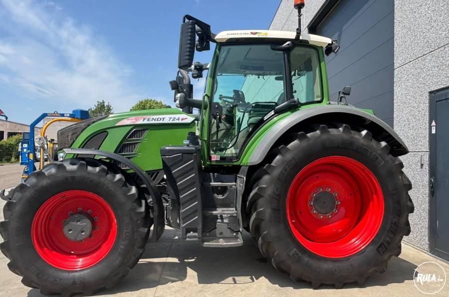 Fendt 724 S4 Profi 