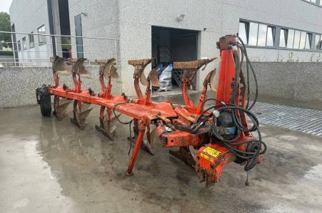 Kuhn VARIMASTER 121 NSH 