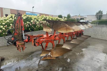 Kuhn VARIMASTER 121 NSH 