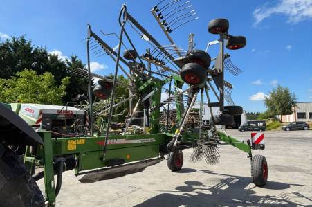 Fendt FORMER 801 