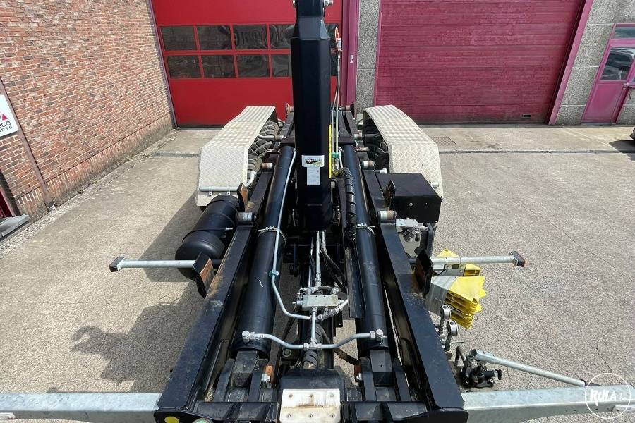   T286 