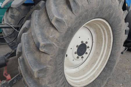 New Holland, TM155