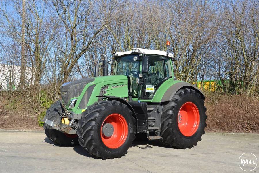 Fendt 933 Vario S4 Profi Plus 